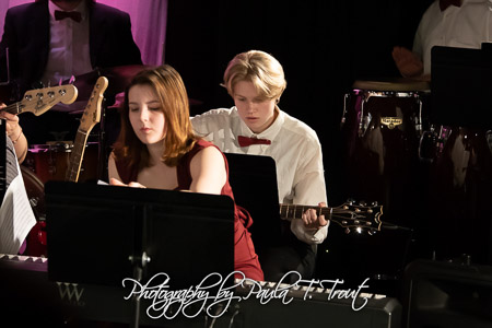 190411_0107_Chorus