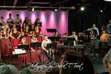 190411_0144_Chorus