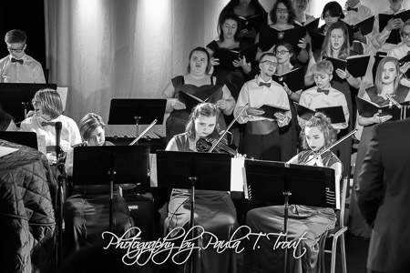 190411_0245_Chorus