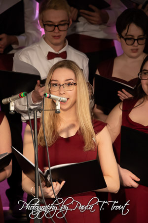 190411_0344_Chorus