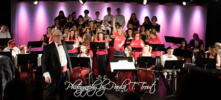 190411_0532_Chorus