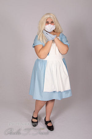 R&AiW-Act0-0-Posed-006