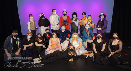 R&AiW-Act1-0-FullCast-005