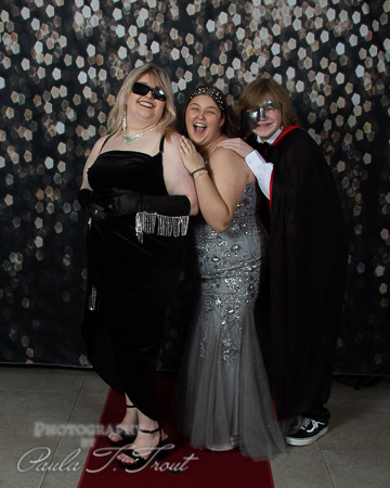 Prom23-Posed-0050