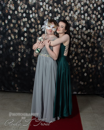 Prom23-Posed-0052