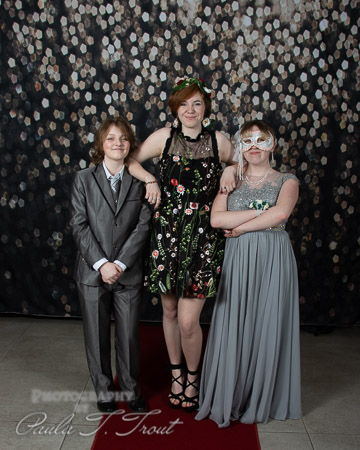 Prom23-Posed-0063