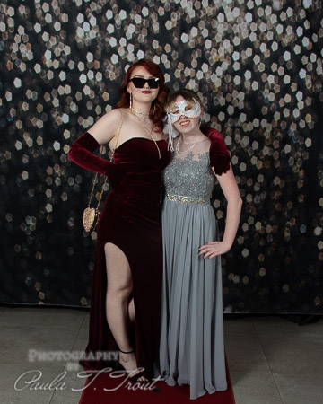 Prom23-Posed-0075