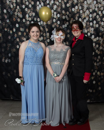 Prom23-Posed-0094